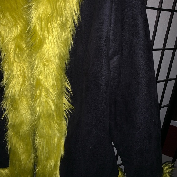 The Ragged Priest Warhol green fur jacket - Picture 4 of 6